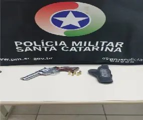 Homem é preso com revólver durante abordagem no Águas Claras - 1