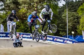 Atletas de Brusque são convocados para o Mundial de BMX Racing 2025 - 2
