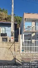 Mulher fica ferida após trator cair de barranco em Brusque - 2