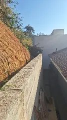 Mulher fica ferida após trator cair de barranco em Brusque - 4