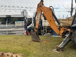 Rompimento em tubulação do bairro Steffen pode causar desabastecimento no bairro - 2