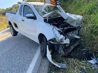 Colisão entre veículos deixa feridos na SC-108, entre Brusque e São João Batista - 3