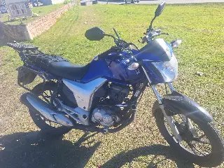 Motociclista sofre ferimentos leves após colisão com caminhonete na Antônio Heil - 2