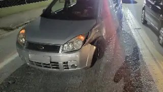 (VÍDEO) Roda se solta após colisão entre carros em Brusque - 1
