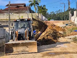 Samae inicia obra de melhoria na rede de abastecimento no Dom Joaquim - 1