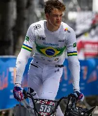 Brusquense é convocado para o Pan Júnior e Mundial de BMX - 1