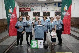 Comunitários define quartas do vôlei masculino e final do bolão agita torcida - 2