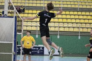 Comunitários define quartas do vôlei masculino e final do bolão agita torcida - 5
