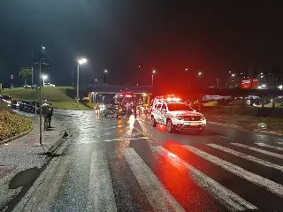 Motociclista fica gravemente ferido após colisão com carro em Brusque - 1