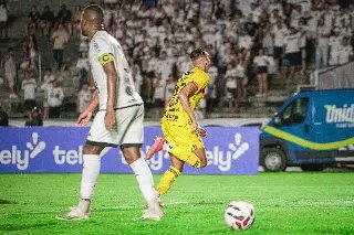 Brusque vence o Botafogo-PB de virada fora de casa - 1
