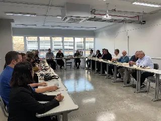 Diretoria da ACIBr visita Unifebe e conhece estrutura da instituição - 3