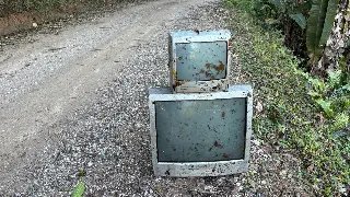 (VÍDEO) De TV's a fogões: servidor público denuncia despejo de entulhos no Taquaruçu - 2