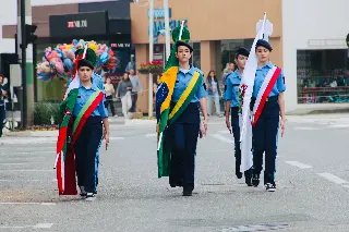 Desfile cívico celebra os 165 anos de Brusque com memória e cuca gigante - 12