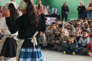 Escola Cívico-Militar Paquetá celebra imigração italiana e os 165 anos da cidade - 16