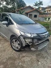 Moto e carro se envolvem em acidente na rodovia Ivo Silveira  - 1