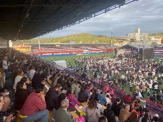 Marcha para Jesus reúne 6 mil em celebração e fé em Brusque - 1