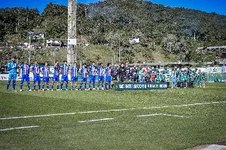 Com show de Airon, Renaux empata e leva decisão do acesso para o Augusto Bauer - 1
