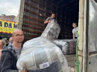 Parceria entre comunidade e Havan garante 467 edredons para a Festa de Azambuja - 1