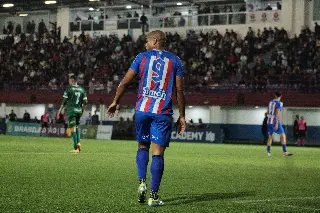 Carlos Renaux vence e volta para a elite do futebol catarinense - 2