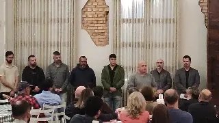 (VÍDEO) Reunião reúne moradores e empresários sobre a obra da 1ª de Maio - 3