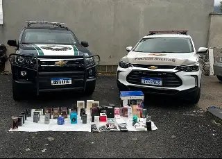 Suspeito é preso com cocaína, anabolizantes e R$ 4 mil em espécie - 1