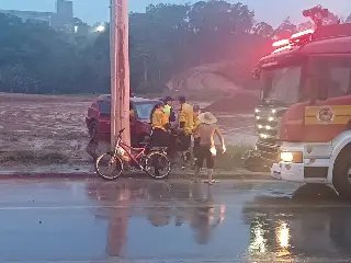 (URGENTE) Motorista sofre ferimentos graves após acidente na Beira Rio - 2