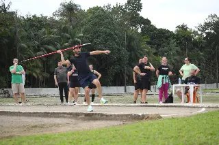 Atletismo coroa campeões e quartas de final do futsal são definidas nos Comunitários - 1