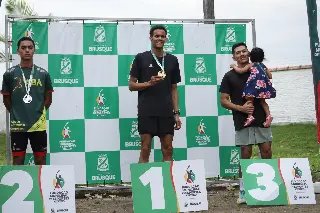 Atletismo coroa campeões e quartas de final do futsal são definidas nos Comunitários - 4
