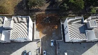 (VÍDEO) Moradores cobram solução após muro de 6 metros desabar em condomínio - 2