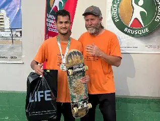 Primeiro de Maio domina o skate masculino nos Comunitários - 3