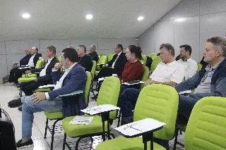 ACIBr discute obras na Escola João Boos e novos acessos para Guabiruba - 1