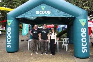 Sábado Fácil proporciona entretenimento para população na praça Barão de Schneeburg - 9
