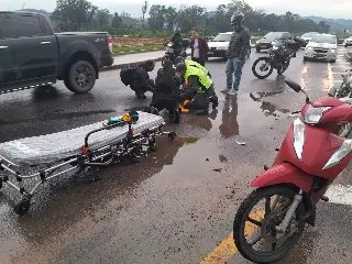 (VÍDEO) Jovem se fere em acidente no Rio Branco - 1