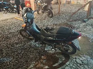 (VÍDEO) Jovens são socorridas após colisão na Primeiro de Maio - 2