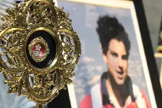 Padre de Brusque entrega rosa de ouro a São Carlo Acutis, na Itália - 1