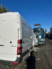 Grave acidente entre caminhão, van e carro deixa feridos em SC - 1