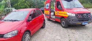 (VÍDEO) Acidente entre carro e moto deixa motociclista ferido no Rio Branco - 2