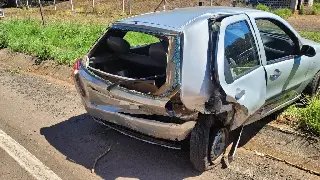 Carro sai da pista, volta para rodovia e causa tragédia - 1