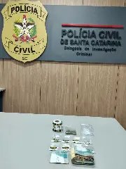 Operação no Azambuja e Águas Claras mira grupo ligado ao tráfico de droga - 2