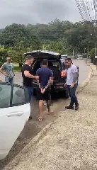 Jovem de 23 anos é preso com drogas e R$ 13 mil em Brusque - 3