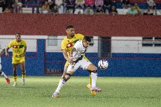 Quadricolor vence a Ponte Preta em jogo emocionante no Augusto Bauer  - 2