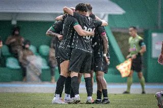 Com um a menos, Renaux é derrotado pelo Blumenau fora de casa - 1