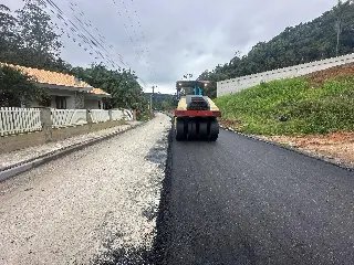 Via no Cedrinho é concluída através do Programa de Pavimentação Comunitária - 2