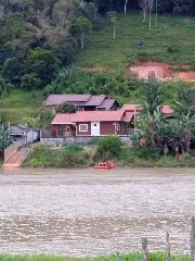 (VÍDEO) Homem some ao cair no Rio Itajaí-Açu - 6