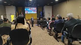 Brusque recebe especialista de Sobral para troca de experiências em educação - 1