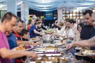 Famílias lotam pavilhões da Fenarreco no primeiro domingo da festa - 2