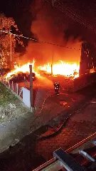 Bombeiros atualizam informações sobre incêndio na empresa - 3