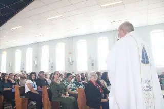 Comunidade celebra Nossa Senhora Aparecida e agradece pela reconstrução da igreja após vendaval - 2
