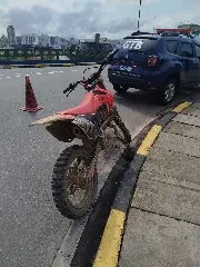 "Até que o guincho nos separe": GTB está fazendo motos com escapamento irregular pararem no pátio - 2