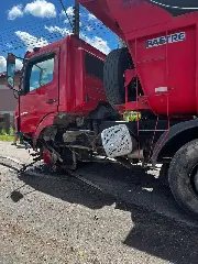 Bombeiros detalham acidente entre carro e caminhão com morte em Ilhota - 3